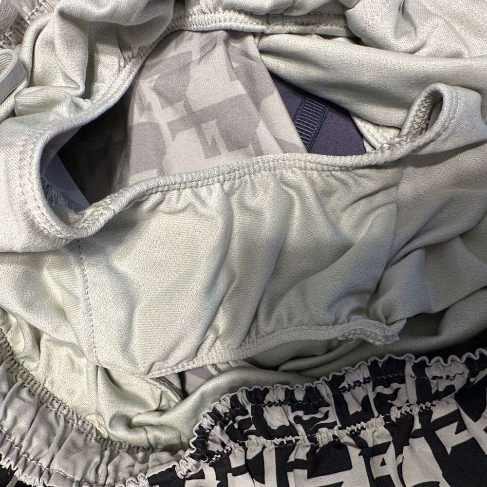 Nike grey and black running shorts- size m - Picture 6 of 9